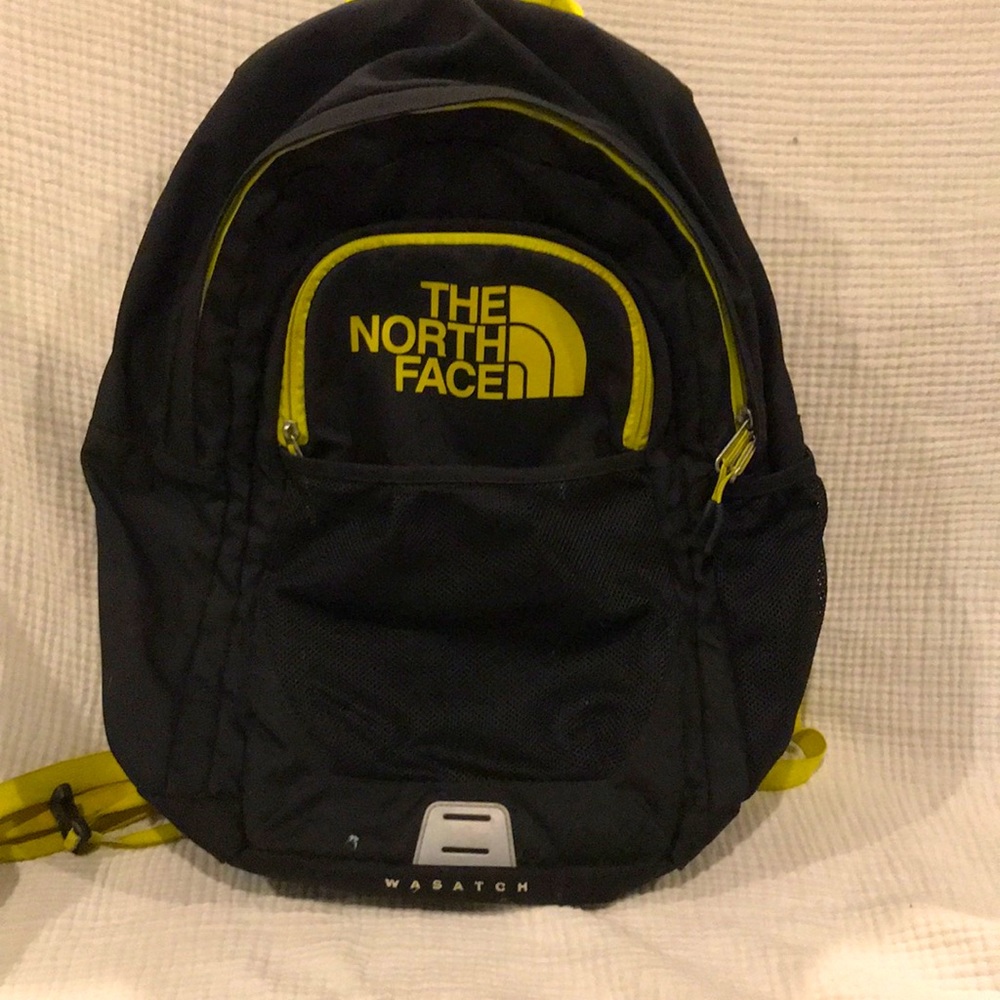 Used THE NORTH FACE Grade school backpack🙂🤓 neon yellow and black
